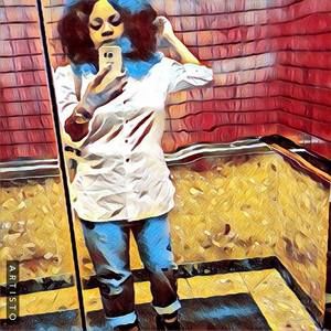 Meet your Posher, Shana